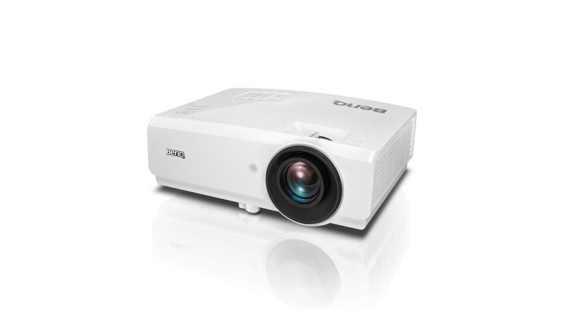 BenQ SH753P Videoproiettore 5000 ANSI Lumen DLP Full HD da installazione - Bianco