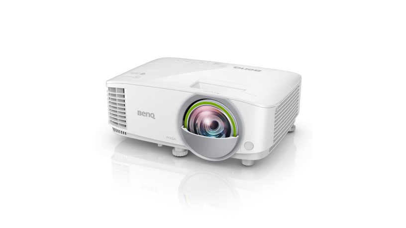 BenQ EW800ST Videoproiettore Smart a ottica corta 3300 ANSI Lumen DLP per aziende - Bianco