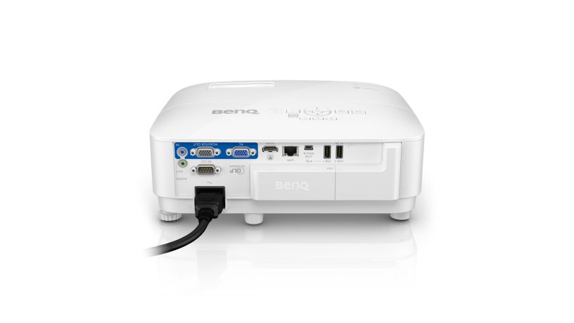 BenQ EW800ST Videoproiettore Smart a ottica corta 3300 ANSI Lumen DLP per aziende - Bianco