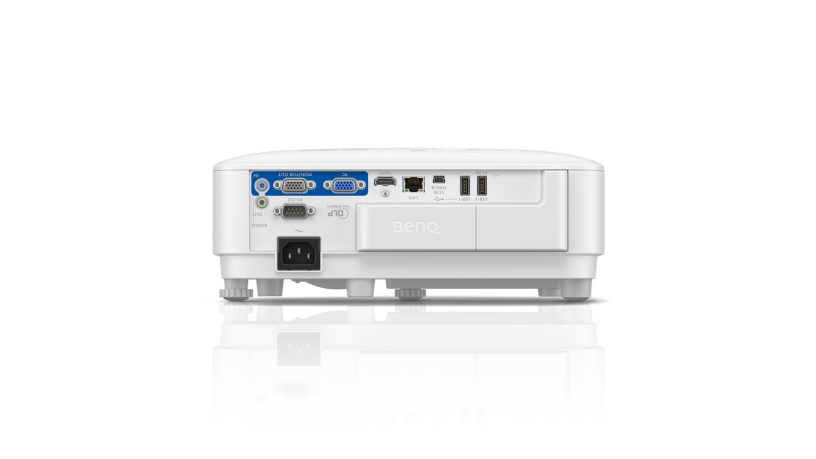 BenQ EW800ST Videoproiettore Smart a ottica corta 3300 ANSI Lumen DLP per aziende - Bianco