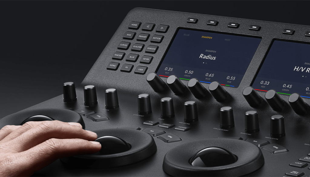 davinci resolve panel design