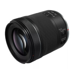 Canon EOS R6 Mark II + obiettivo fotografico Canon RF 24-105mm F4-7.1 IS STM