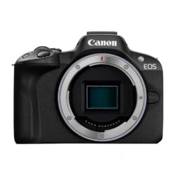 Fotocamera mirrorless Canon EOS R50 + obiettivo RF-S 18-150mm F3.5.-6.3 IS STM