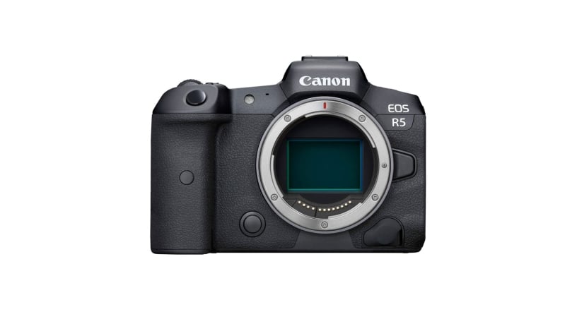 Videocamera digitale mirrorless Canon EOS R5 (solo corpo)