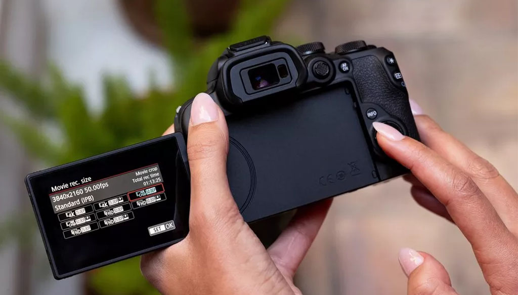 Canon EOS R10 – fotocamera digitale