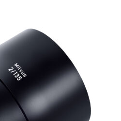 ZF1636_Ottica-Milvus-2.0-135-ZE-attacco-Canon_02