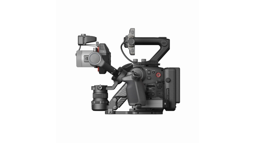 DJI Ronin 4D Cinema Camera 8K Combo Kit a 4 assi