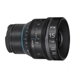 Irix Cine 15mm T2.6 con attacco Canon RF - obiettivo con scala metrica in metri