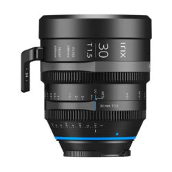 Irix Cine 30mm T1.5 con attacco Canon RF - obiettivo con scala metrica in metri