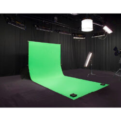 LL-LC5881_Lastolite_Chromakey-Verde---Fondale-a-drappo-3-x-7m-02