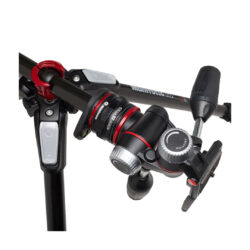 MK055CXPRO33WQR Manfrotto Treppiede Manfrotto in carbonio 3 sezioni con testa a 3 vie
