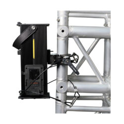 Clamp Nanlite AS-CP-QR-FZ con gancio per collegamento unità di controllo e luci LED - serie Forza 720B / 720 / 500B / 500 / 300B / 300