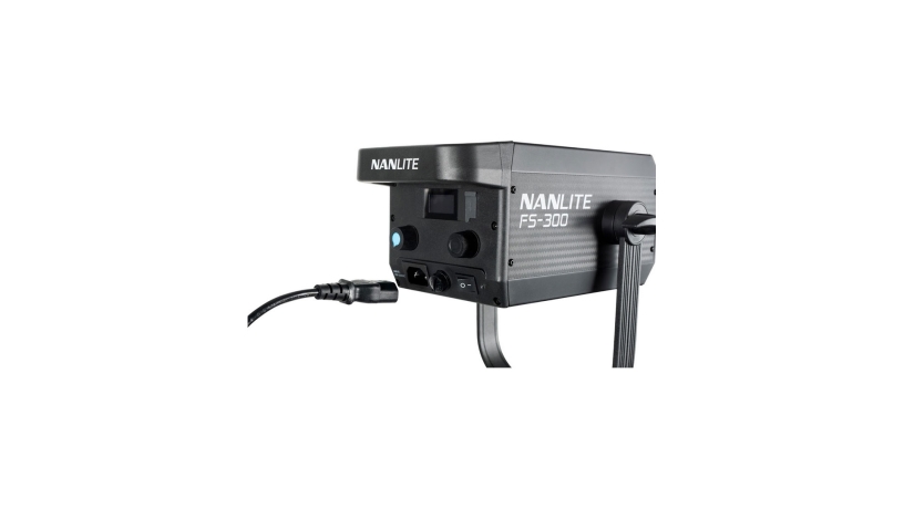 2130774_NANLITE_Kit Nanlite FS-300 con 2 LED Spot, softbox e stativi