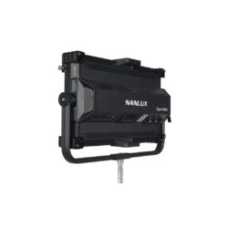 2130801_NANLITE_Luce LED Nanlux DYNO 650C soft RGBW con alette e flight case