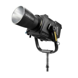 2130844_Nanlite_Kit Nanlux luce LED Evoke 1200B con Fresnel YK e flight case