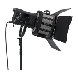 Lente Fresnel FL-35E Nanlux serie Evoke utilizzo