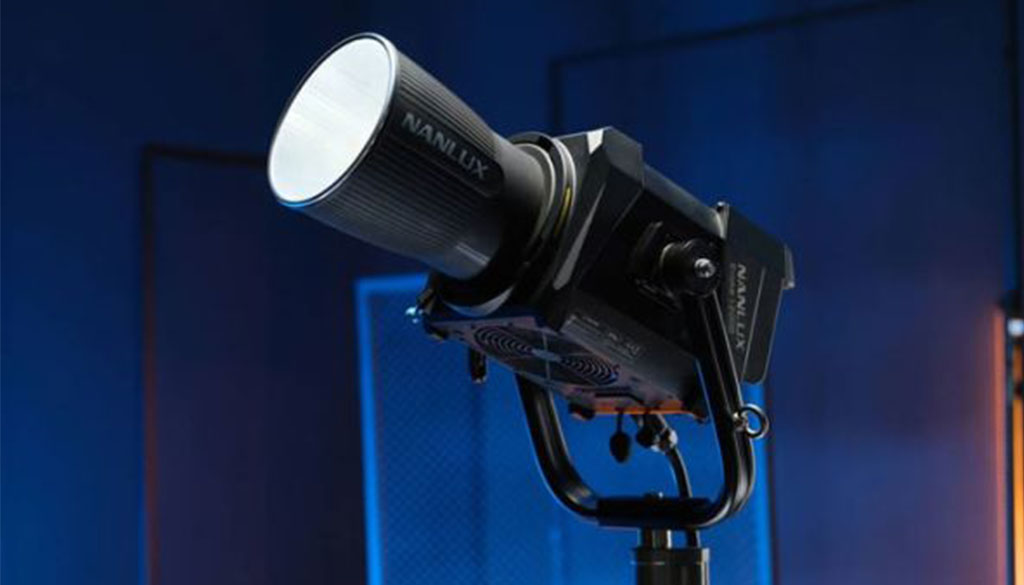 Luce LED Nanlux spot Evoke 1200