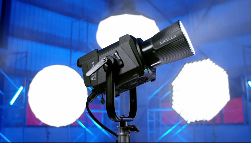 Luce LED Nanlux spot Evoke 1200