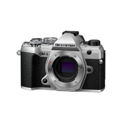 V210020SE000_OM-SYSTEM_Fotocamera OM-SYSTEM OM-5 MFT da 20,4 Megapixel – body argento