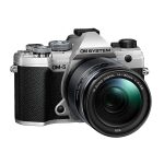 V210021SE000_OLYMPUS-OM-SYSTEM_Kit OM-SYSTEM fotocamera OM-5 con M.Zuiko Digital ED 14-150mm F4-5.6 II - silver body