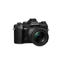 V210022BE000_OLYMPUS-OM-SYSTEM_Kit OM-SYSTEM Fotocamera OM-5 con M.Zuiko Digital ED 12-45mm F4 PRO – body nero