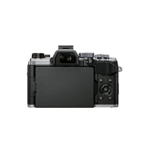V210022SE000_OLYMPUS-OM-SYSTEM_Fotocamera OM-SYSTEM Kit OM-5 con M.Zuiko Digital ED 12-45mm F4 PRO - body argento