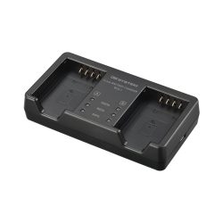 Caricabatterie doppio OM System per batterie BCX-1
