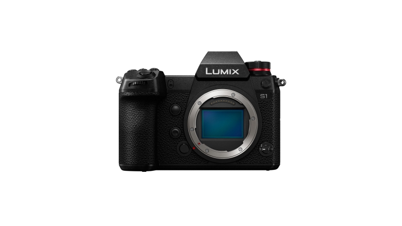 7S1EGK_Panasonic_Fotocamera Panasonic LUMIX S DC-S1 con sensore Full-Frame CMOS da 24,2 megapixel e tecnologia ISO Dual Native