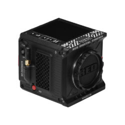 710-0339-00_RED_Videocamera-Red-Komodo-6K-con-adattatore-RF-EF-scheda-CFast-lettore-e-alimentatore