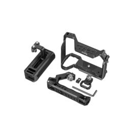 3669_Smallrig_Gabbia SmallRig 3669 per Sony a7S III e IV con maniglia superiore, maniglia laterale e morsetto cavo HDMI