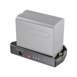EB2698_SmallRig_Adattatore-per-batterie-con-cavi-di-ricarica-per-Blackmagic-Design-Pocket-Cinema-Camera-4K-e-6K