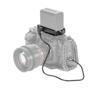 EB2698_SmallRig_Adattatore-per-batterie-con-cavi-di-ricarica-per-Blackmagic-Design-Pocket-Cinema-Camera-4K-e-6K