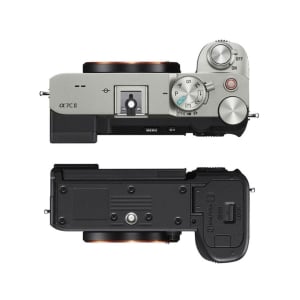 ILCE7CM2S_Sony_Fotocamera Sony Alpha 7C II full-frame compatta da 33.0 MP con attacco Sony E - body argento