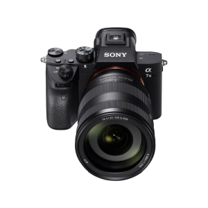 ILCE7M3GBDI_SONY_Fotocamera Sony Alpha A7 III con obiettivo Sony FE 24-105mm f/4.0 G OSS