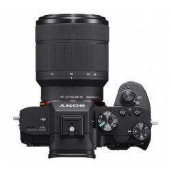 ILCE7M3KB_SONY_Fotocamera Sony Alpha A7 III con obiettivo Sony FE 28-70mm F3,5-5,6 OSS
