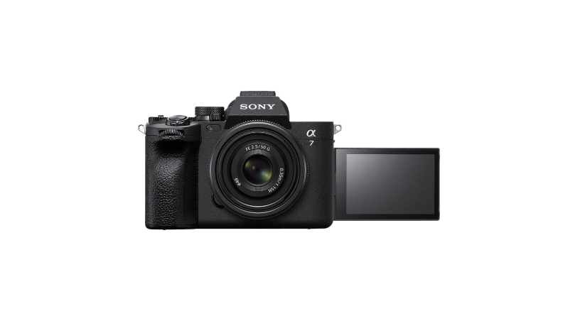 Fotocamera Sony Alpha A7 IV con obiettivo Sony FE 28-70mm F3,5-5,6 OSS