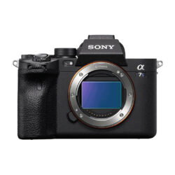 Sony A7S III con sensore full-frame da 12.1 megapixel - fotocamera