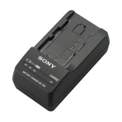 Caricabatterie compatto Sony BC-TRV compatibile con batterie serie V/H/P