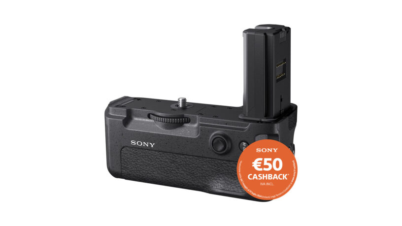 VG-C3EM_SONY_Battery grip per fotocamere Sony Alpha con attacco E con alloggiamento per batterie NP-FZ100