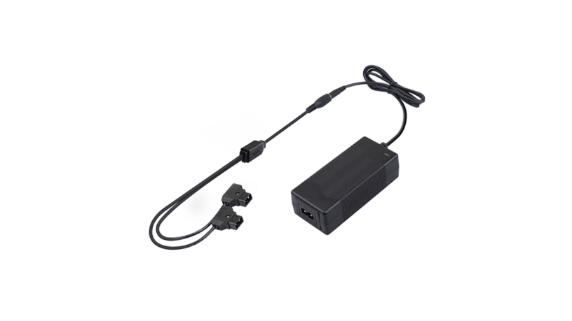 PC-U130B2_SWIT-Portable Dual D-tap Heads Fast Charger