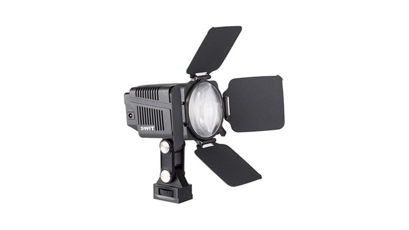 Luce LED COB Swit S-2060 on-camera 110W