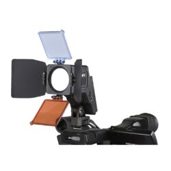 Luce LED COB Swit S-2070 on-camera 70W