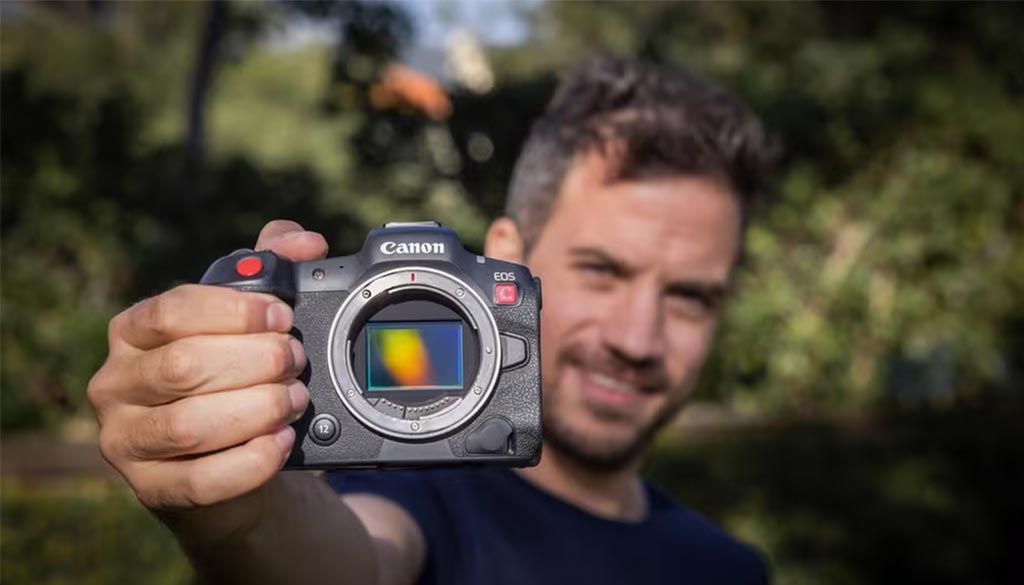 Kit PTZ Zanus Paulinho + RoboStick + Canon EOS R5 C – Sistema Pan Tilt Robotizzato