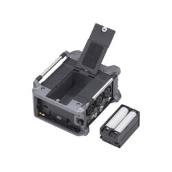 F6_Zoom_Registratore multitraccia on-camera Zoom F6 a 6 canali e 14 tracce