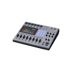 P8_Zoom_Registratore e mixer portatile Zoom P8 per podcast