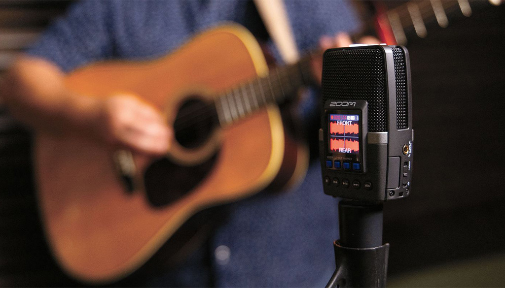 Zoom H2essential