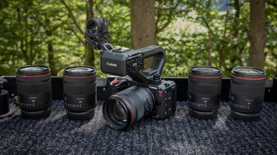 Canon EOS C50 Cinema Camera Full-Frame con attacco RF 11